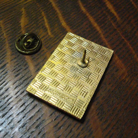 🌉 The Golden Gate National Parks Lapel Pin - Picture 3 of 4